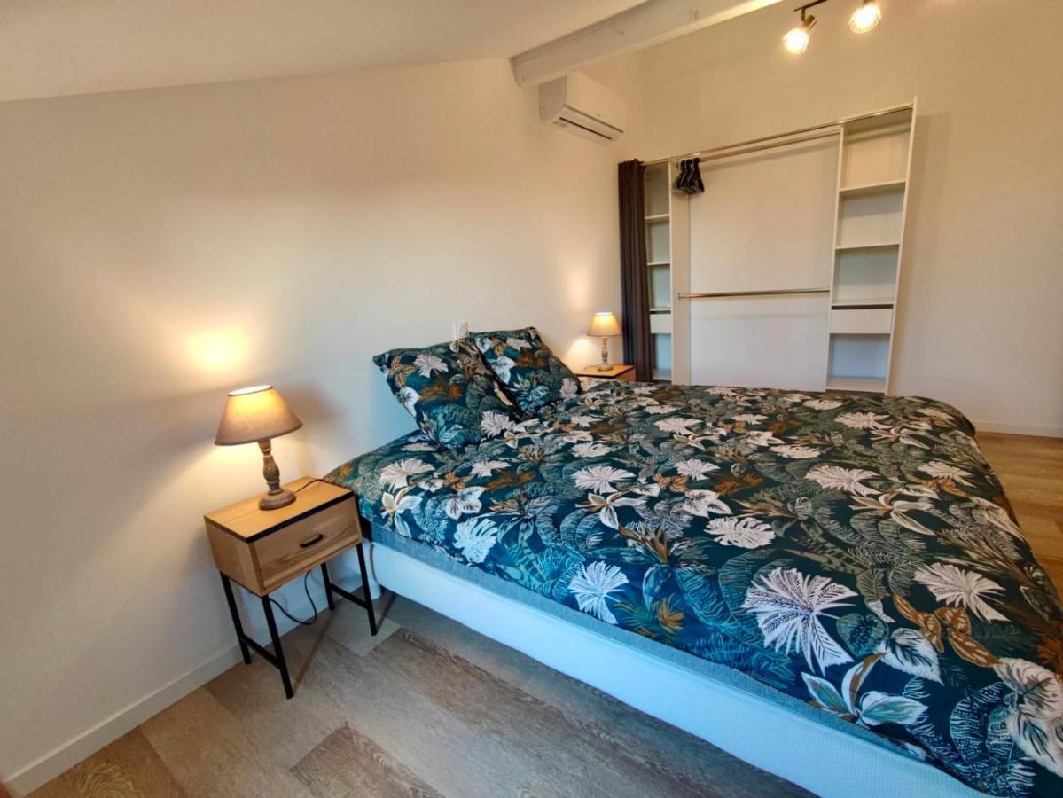 Villa Domaine Des Hugons Prignac-et-Marcamps Esterno foto