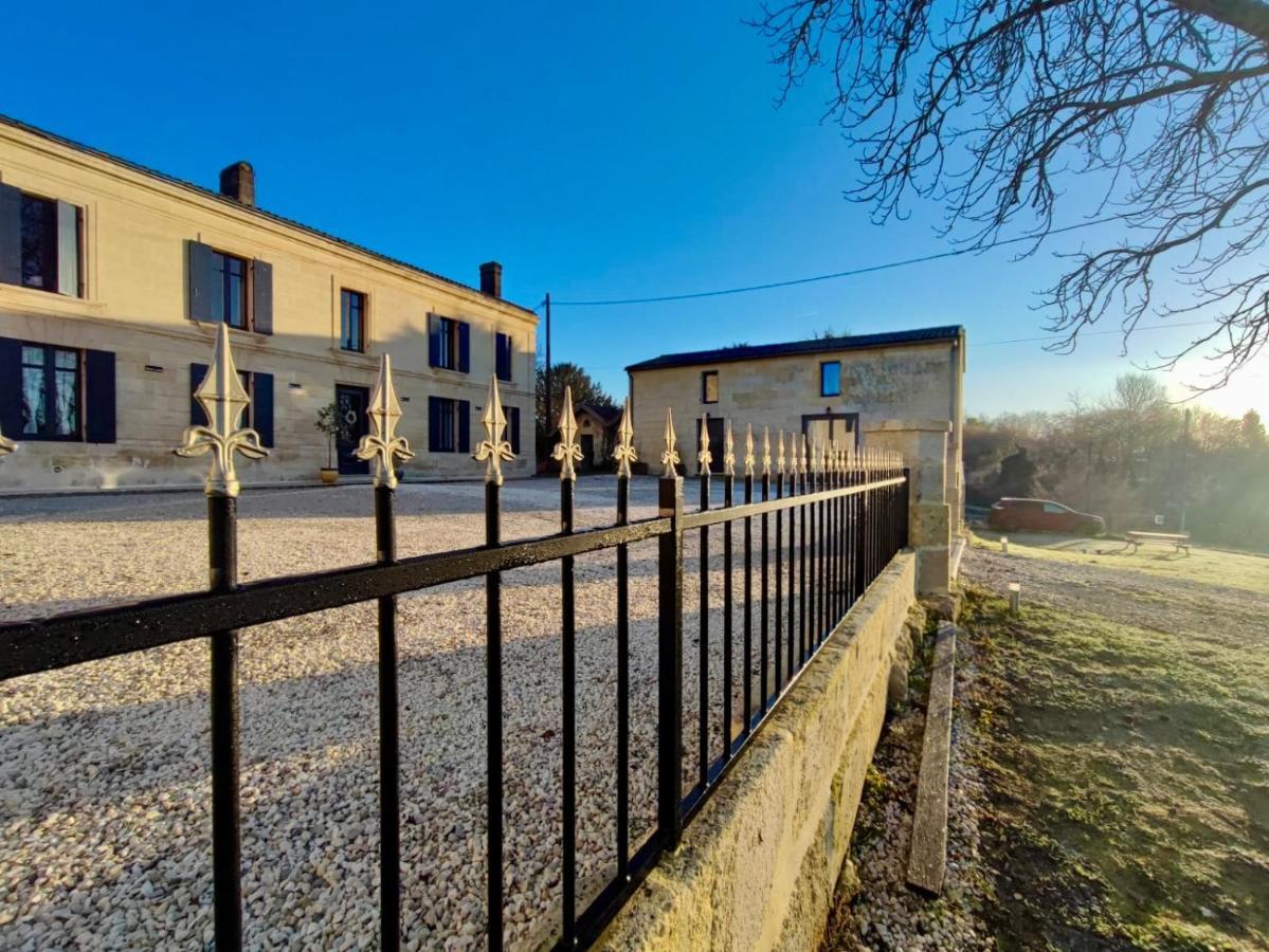 Villa Domaine Des Hugons Prignac-et-Marcamps Esterno foto